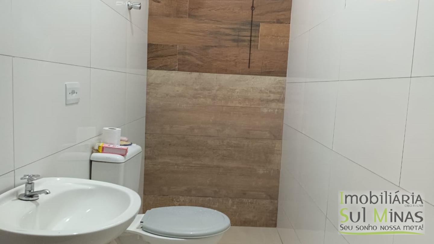 Sítio de 3 Alqueires a 7km da cidade a Venda em Cambuí MG cod 2437 (1)