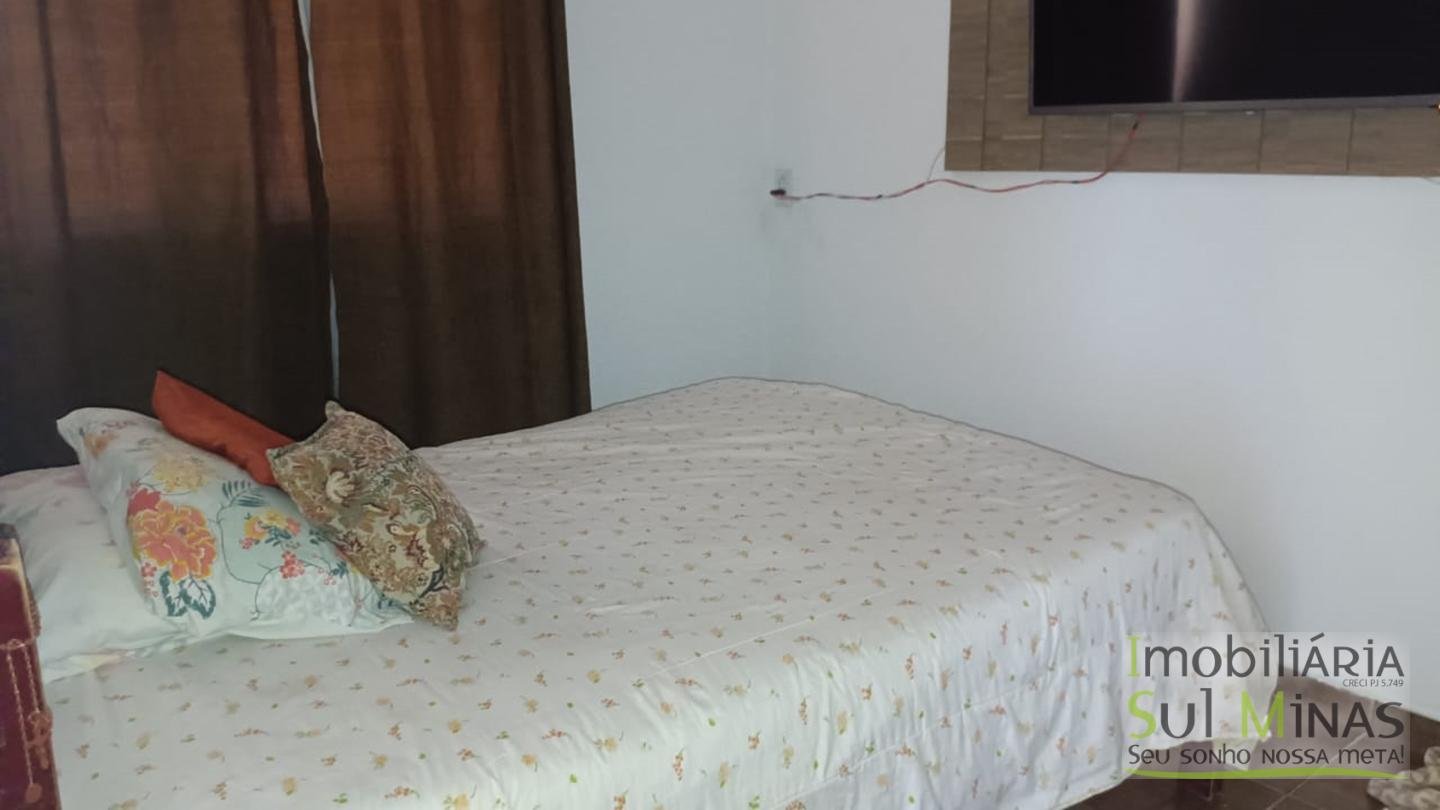 Sítio de 3 Alqueires a 7km da cidade a Venda em Cambuí MG cod 2437 (2)