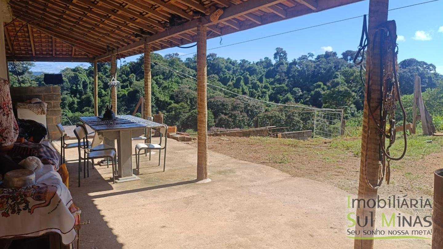 Sítio de 3 Alqueires a 7km da cidade a Venda em Cambuí MG cod 2437 (6)