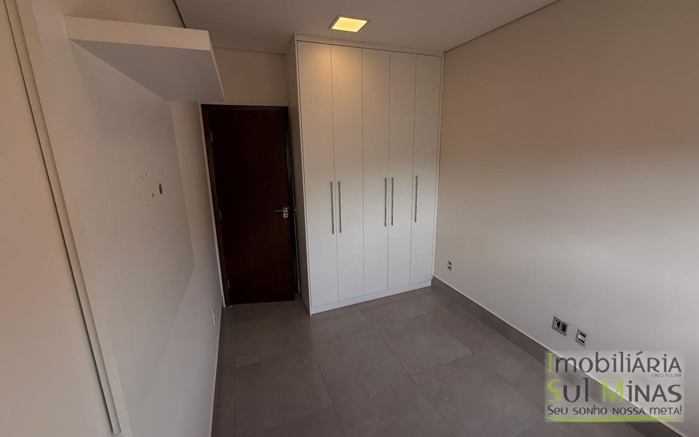 Apartamento Alto Padrão para Locação no Centro de Cambuímg cod2456 (17)