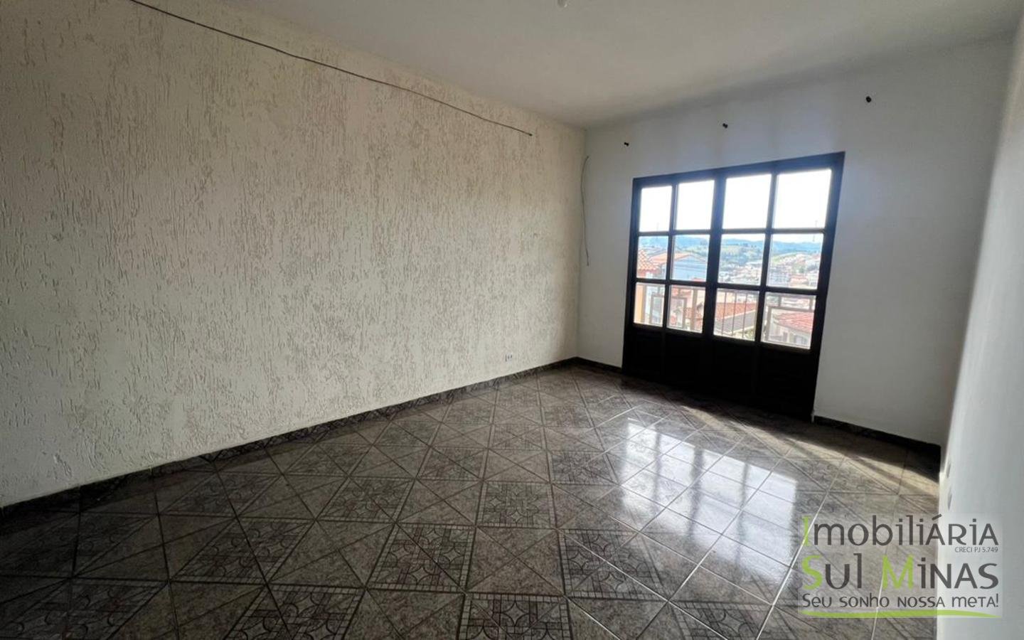 Apartamento Amplo e Com Quintal Para Locação em Cambuí MG cod2466 (18)