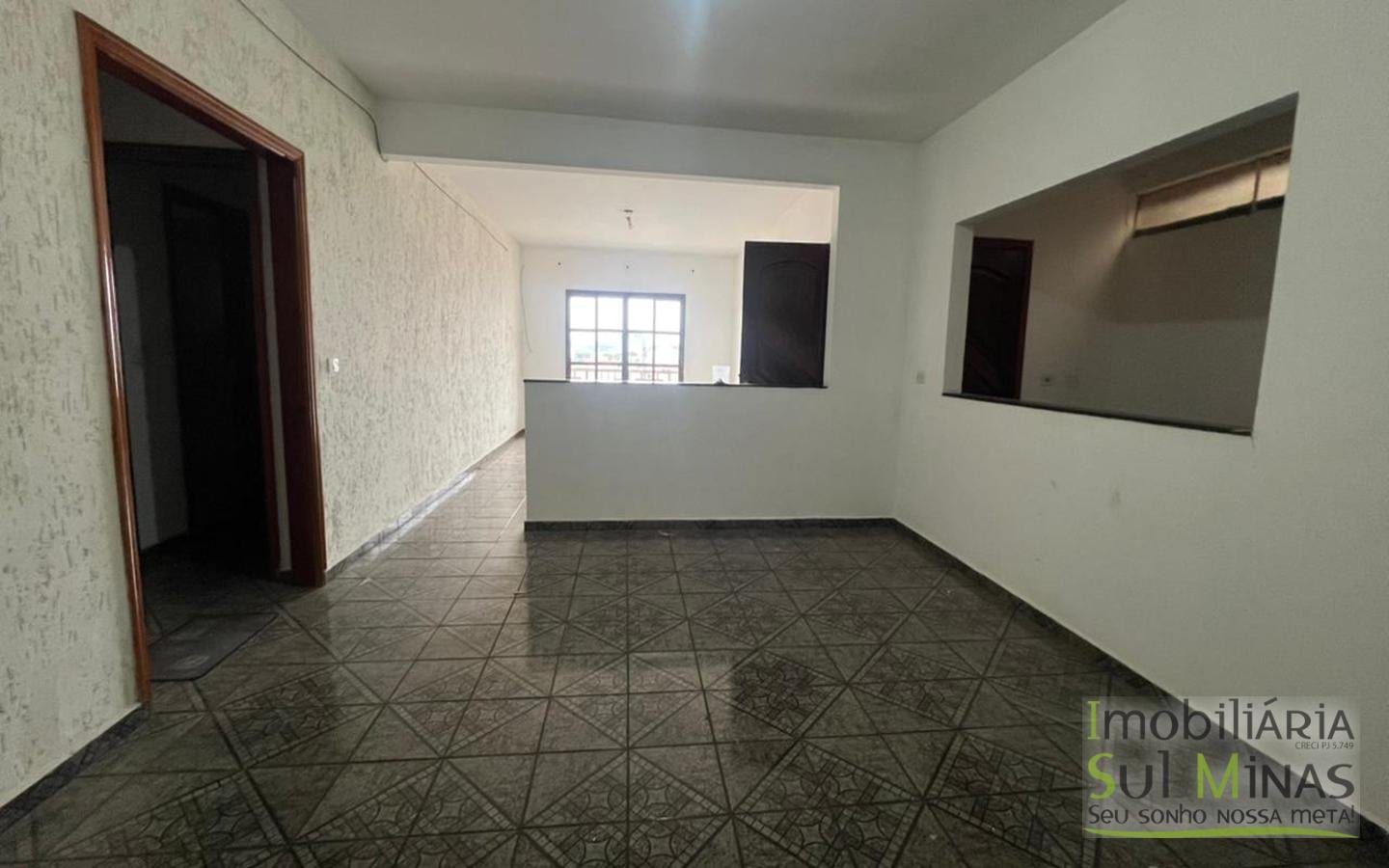Apartamento Amplo e Com Quintal Para Locação em Cambuí MG cod2466 (20)