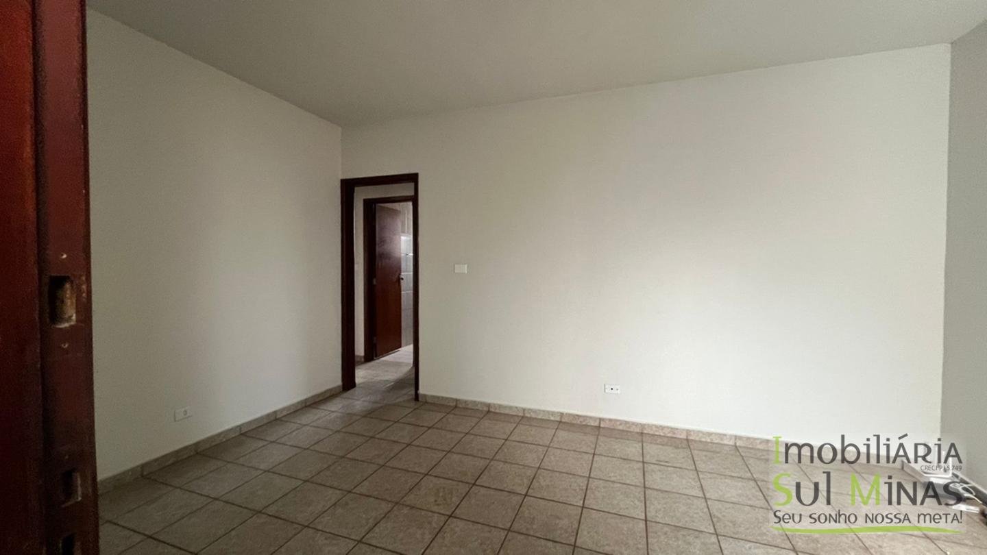 Apartamento para locação no centro de Cambui MG sem garagem (6)