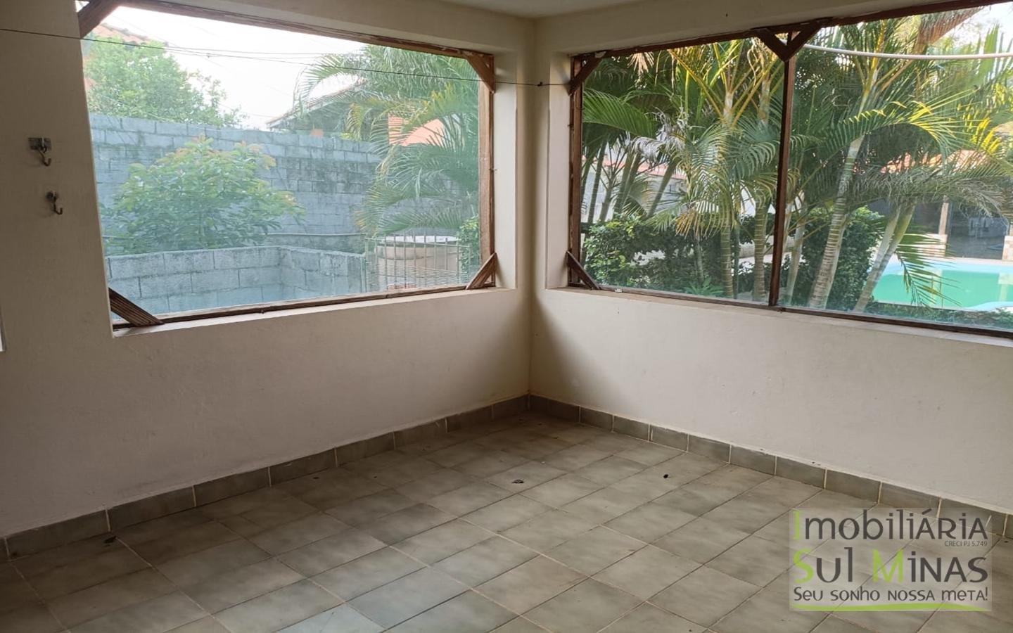 Casa Com 2 Dormitórios Para Locação em Cambuí MG cod2473 (1)