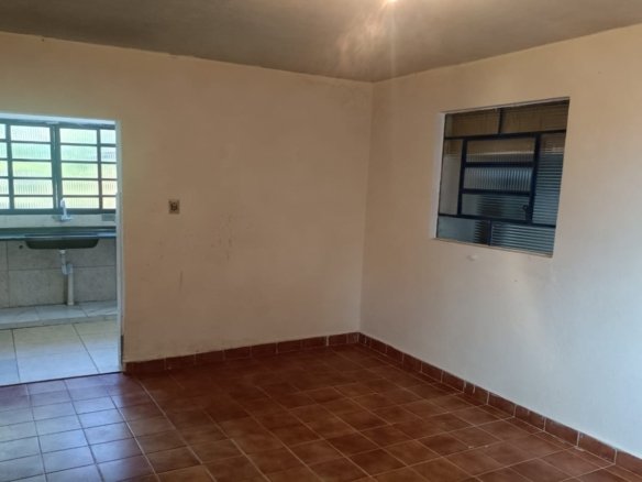 Casa Com 2 Dormitórios Para Locação em Cambuí MG cod2473 (3)
