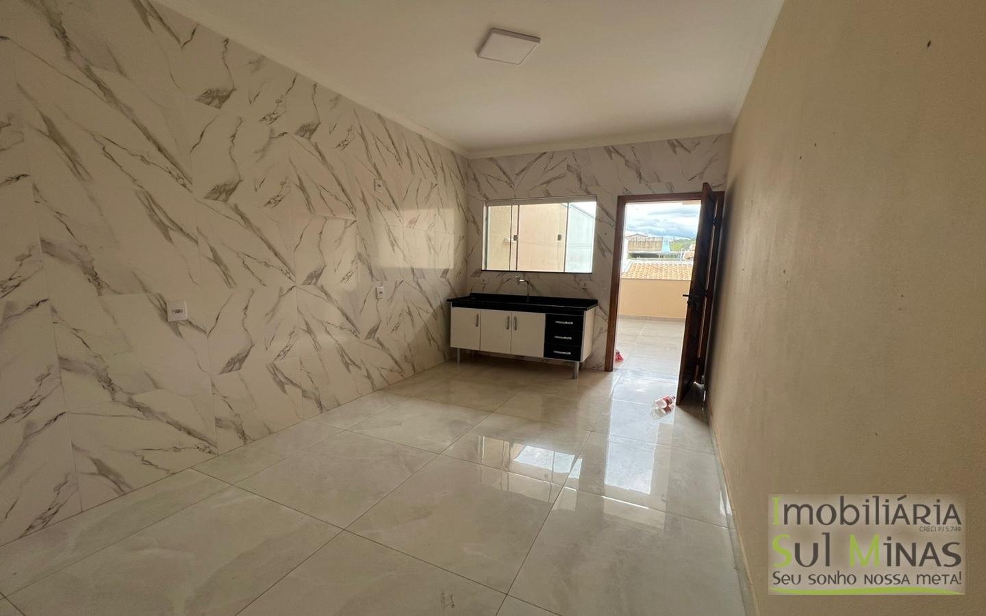 Casa Plana Para Locação em Ótimo Bairro no Córrego do Bom Jesus MG (10)
