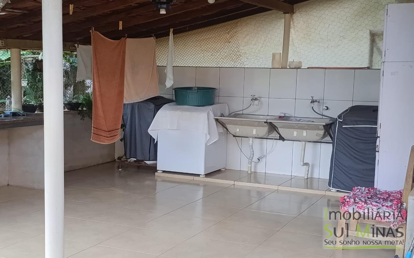 Chácara Completa à Venda em CambuíMG cod2471 (14)