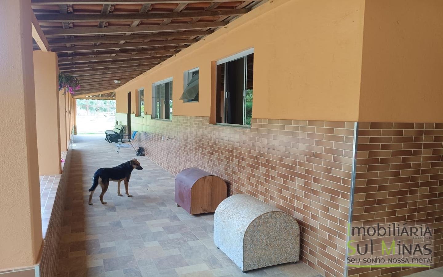 Chácara Completa à Venda em CambuíMG cod2471 (42)