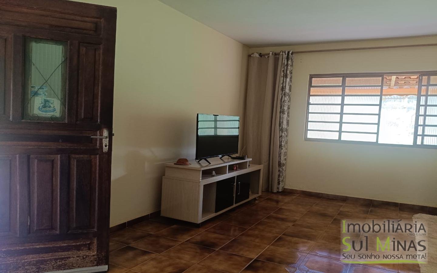Chácara Completa à Venda em CambuíMG cod2471 (44)