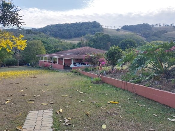 Chácara à Venda com Lago, Nascente e Excelente Localização cod2459 (30)