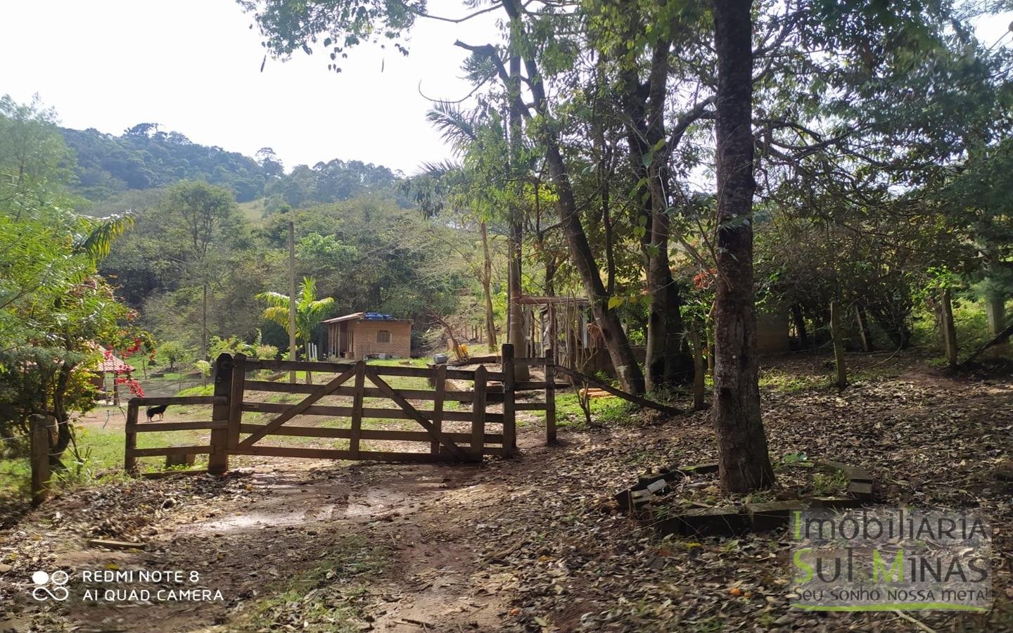 Chácara à Venda em Camanducaia MG cod2461 (18)