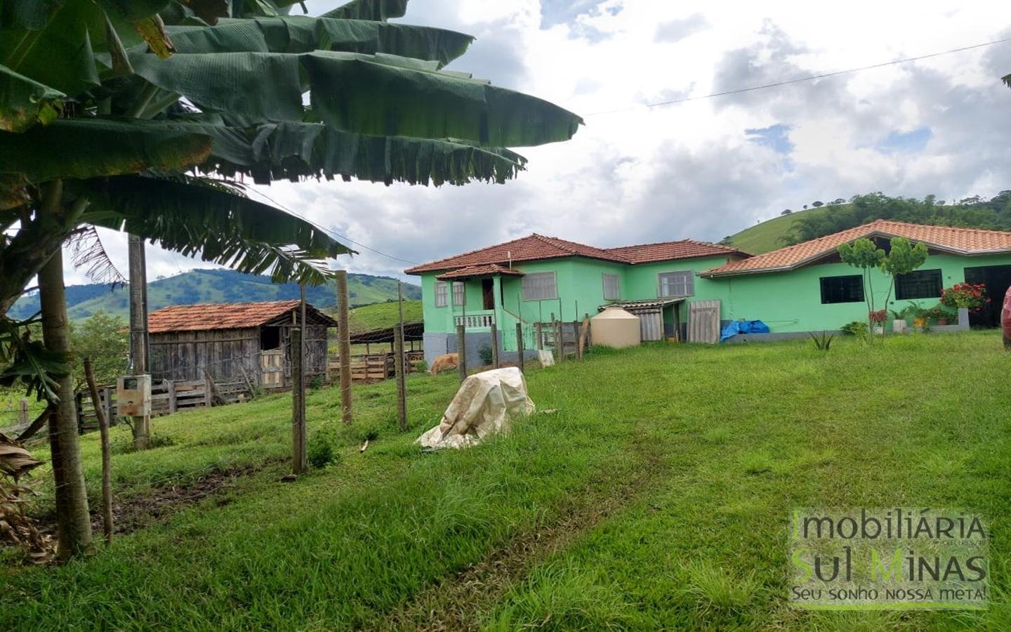 Chácara a Venda em Cambuí MG com 1.750 m² Cód. 1621 (9)