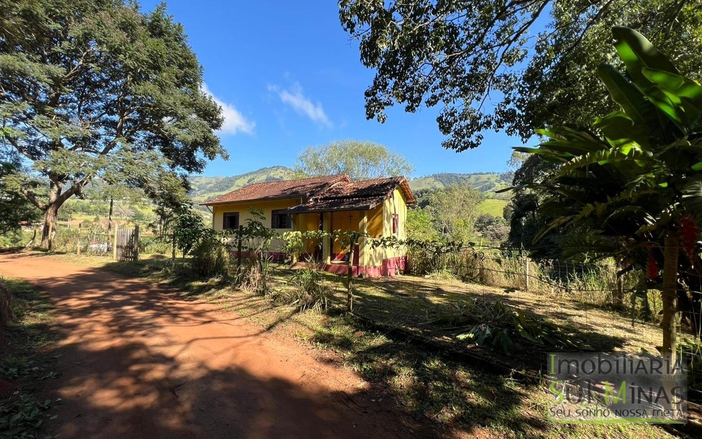 Chácara à venda em EstivaMG – 3.000m² cod2449 (36)