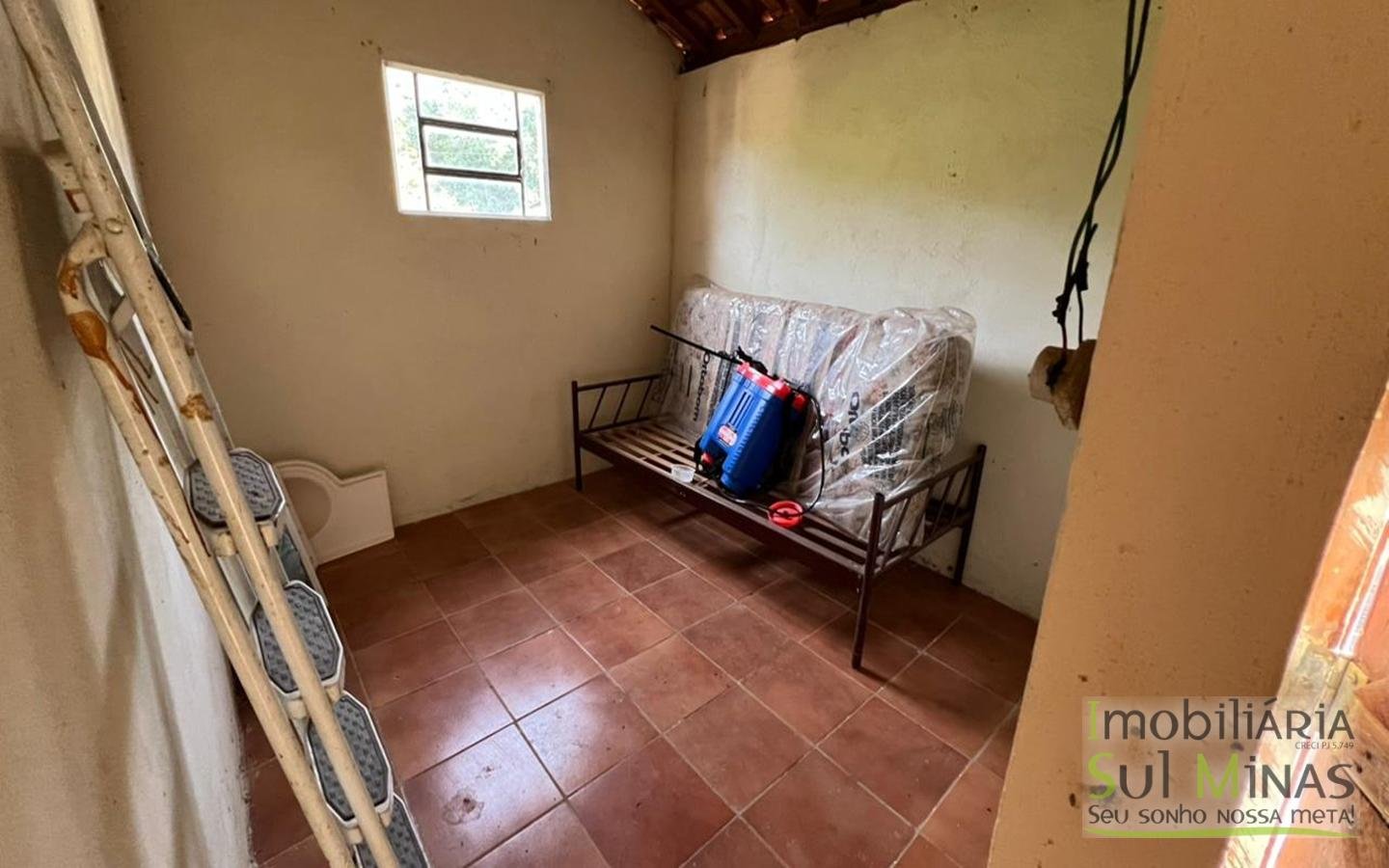 Chácara à venda em EstivaMG – apenas 100 metros do asfalto (12)