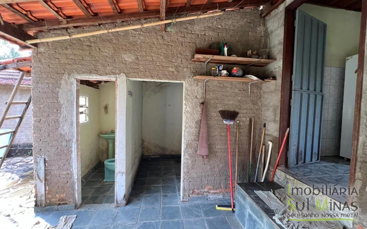 Chácara à venda em EstivaMG – apenas 100 metros do asfalto (15)