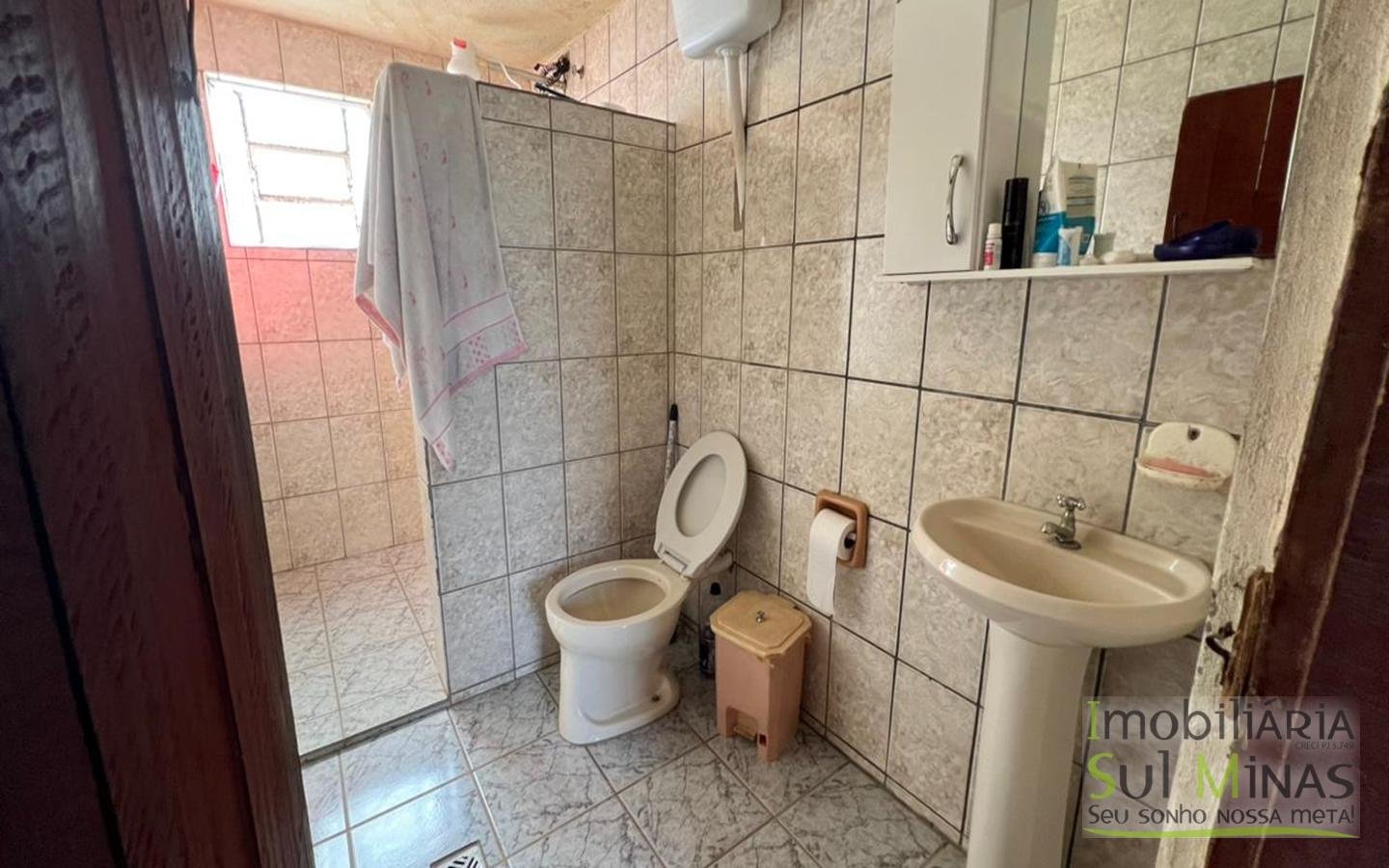 Chácara à venda em EstivaMG – apenas 100 metros do asfalto (18)
