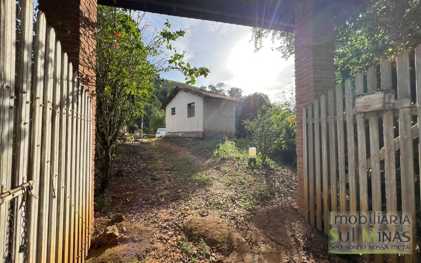Chácara à venda em EstivaMG – apenas 100 metros do asfalto (24)