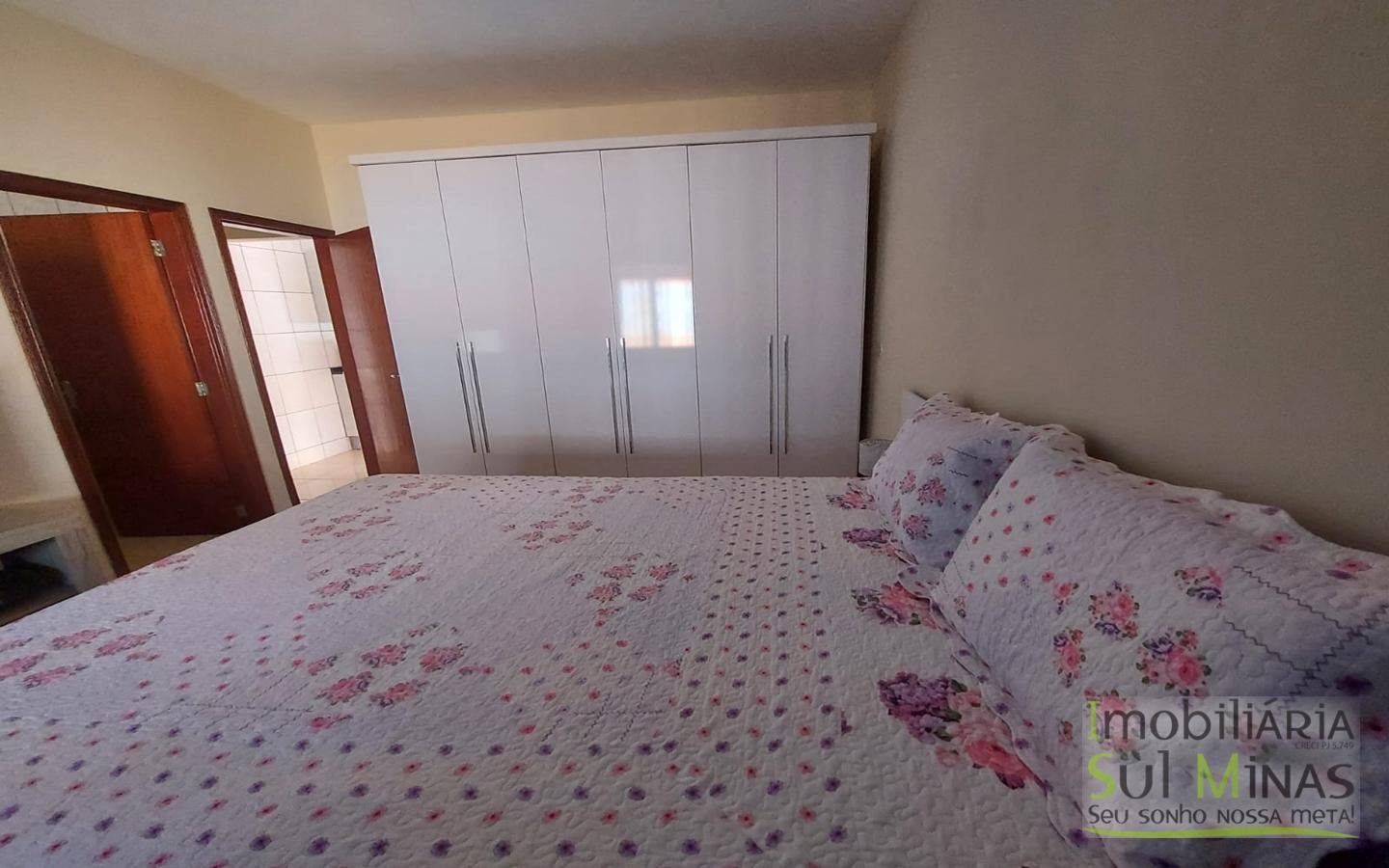 Chácara com 1100m² Documentada a Venda em Cambuí MG Cód. 1687 (3)