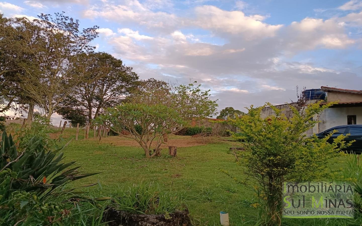 Chácara de Condomínio Com 4.990 m² À Venda em Itapeva MG cod2450 (52)