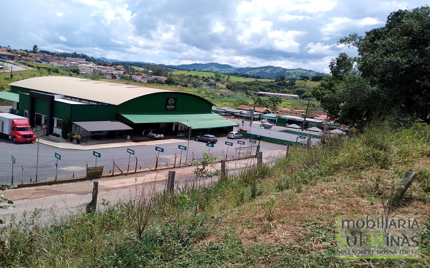 Galpão de 1.000 metros para Venda em Cambuí MG Cod. 1875 (5)