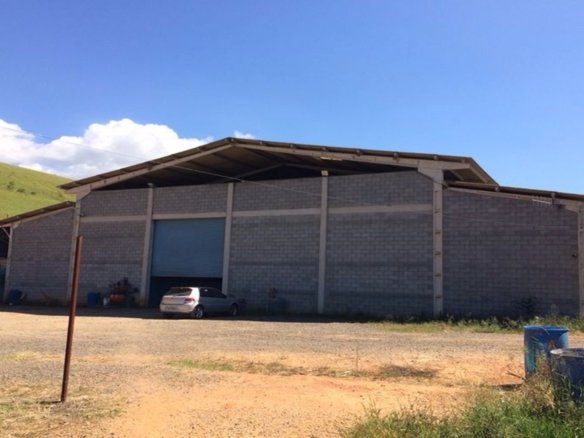 Galpão de 3.000 m² a Venda em Itapeva MG Cod. 1789 (4)