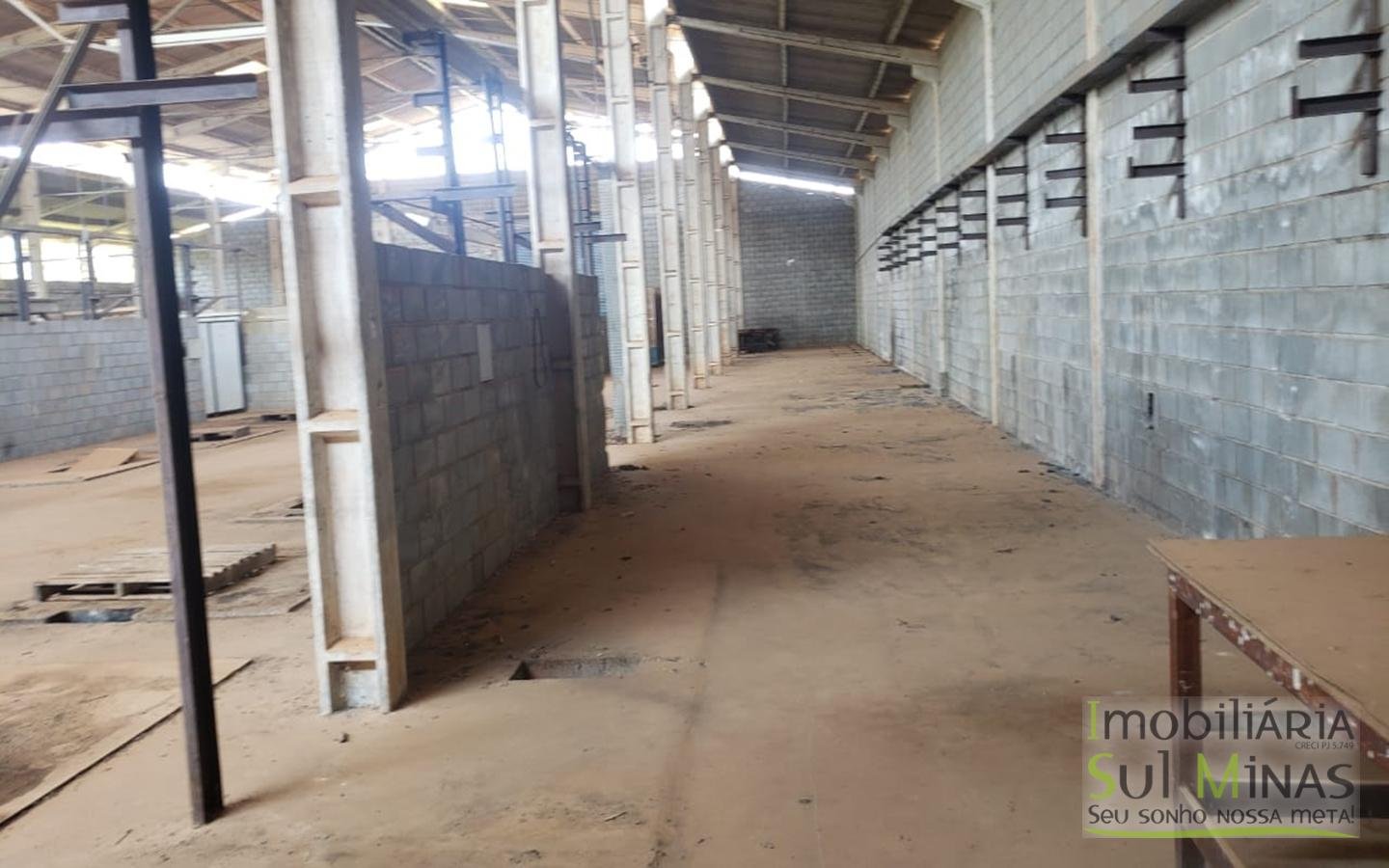 Galpão de 3.000 m² a Venda em Itapeva MG Cod. 1789 (9)