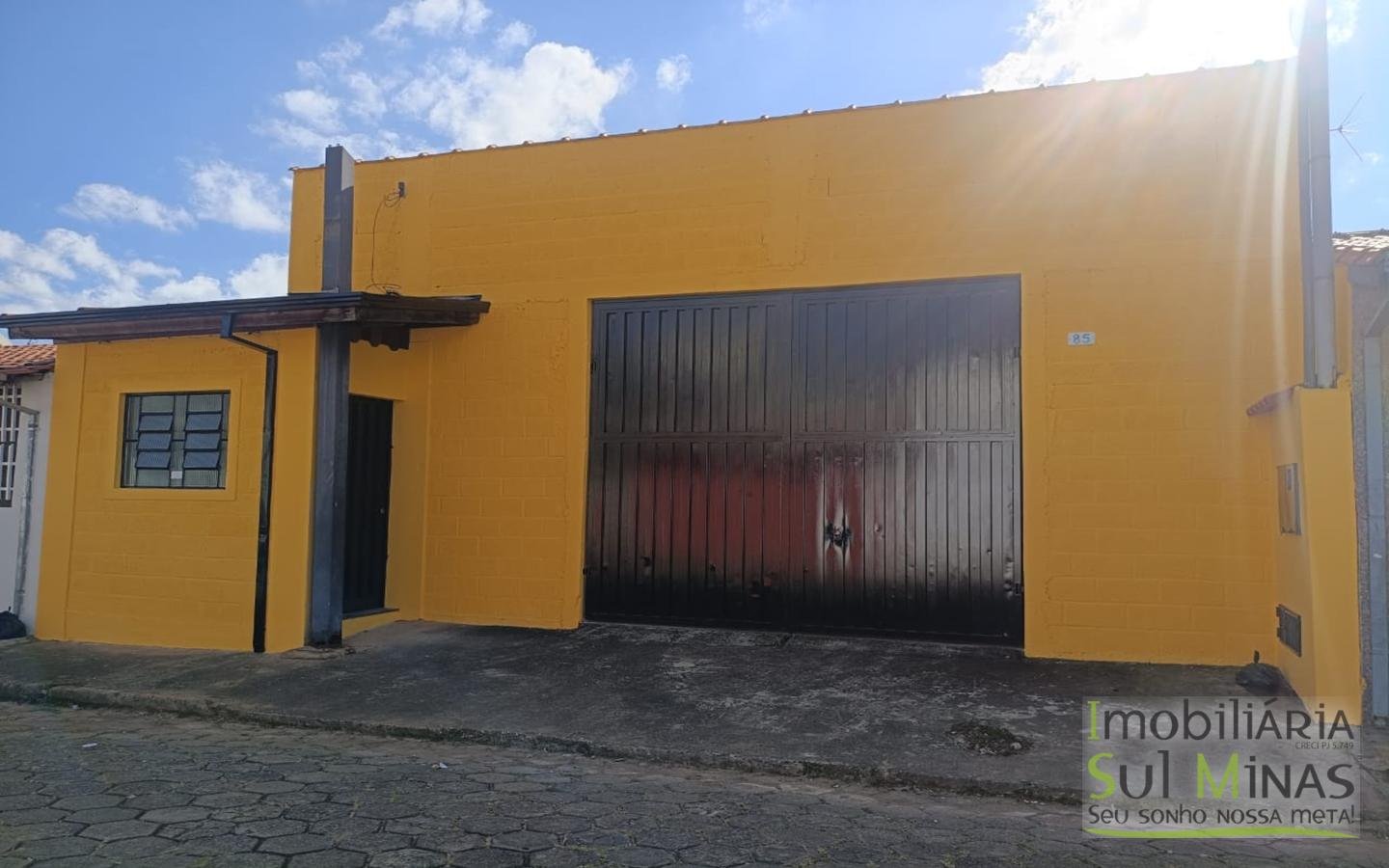 Galpão para Locação Próximo ao Centro em Cambuí MG COD2215 (4)