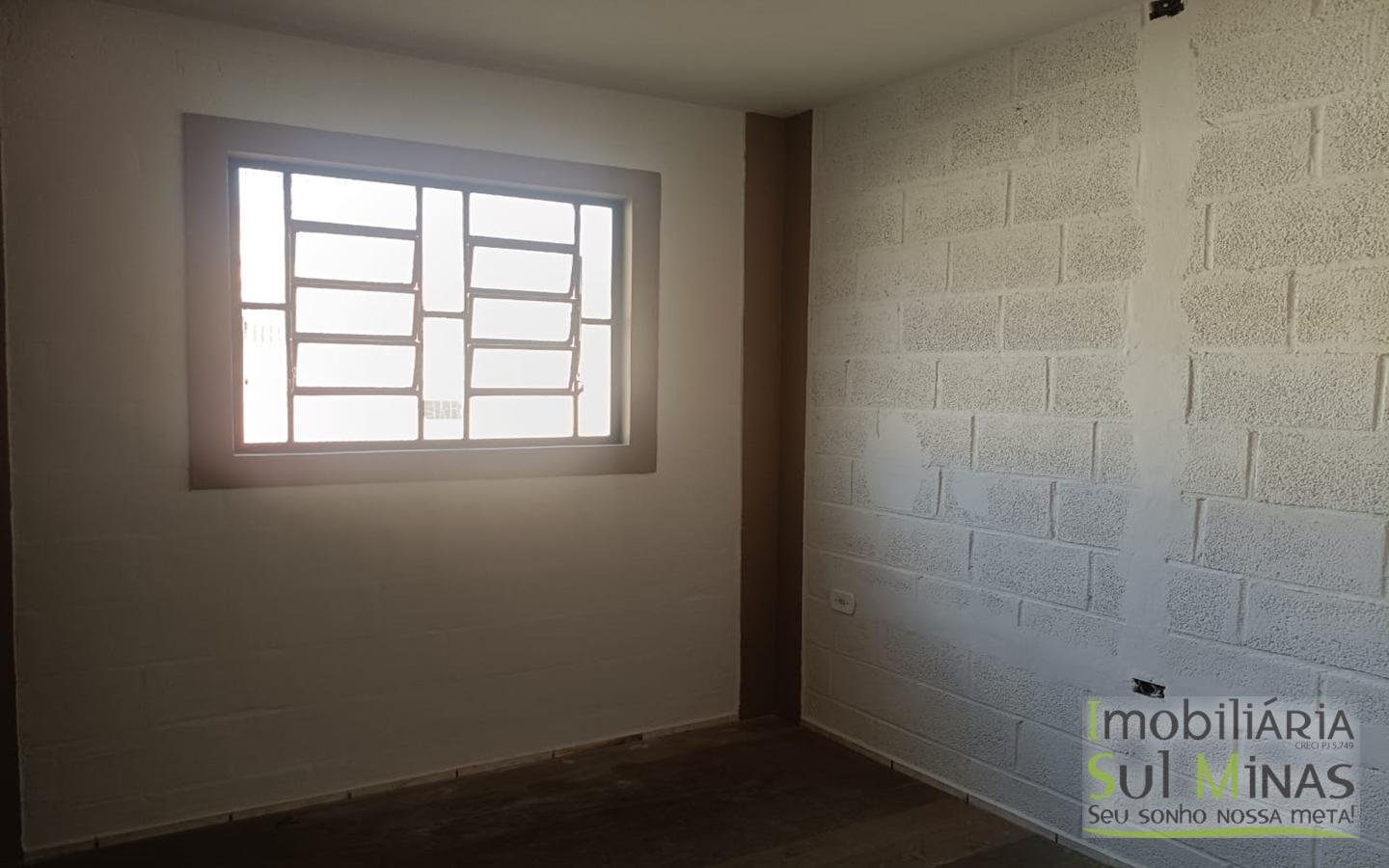 Galpão para Locação Próximo ao Centro em Cambuí MG COD2215 (6)