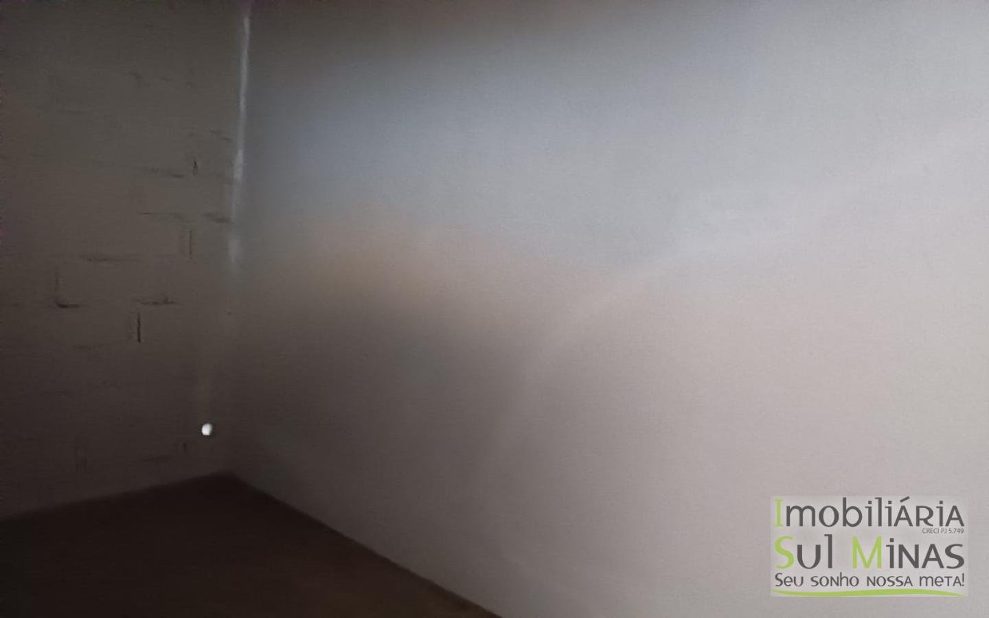 Galpão para Locação Próximo ao Centro em Cambuí MG COD2215 (9)