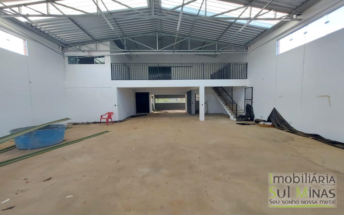 Galpão para Locação com 400 m² a 1km da Fernao Dias Cód. 1757 (1) Galpão para Locação com 400 m² a 1km da Fernao Dias Cód. 1757 (1)