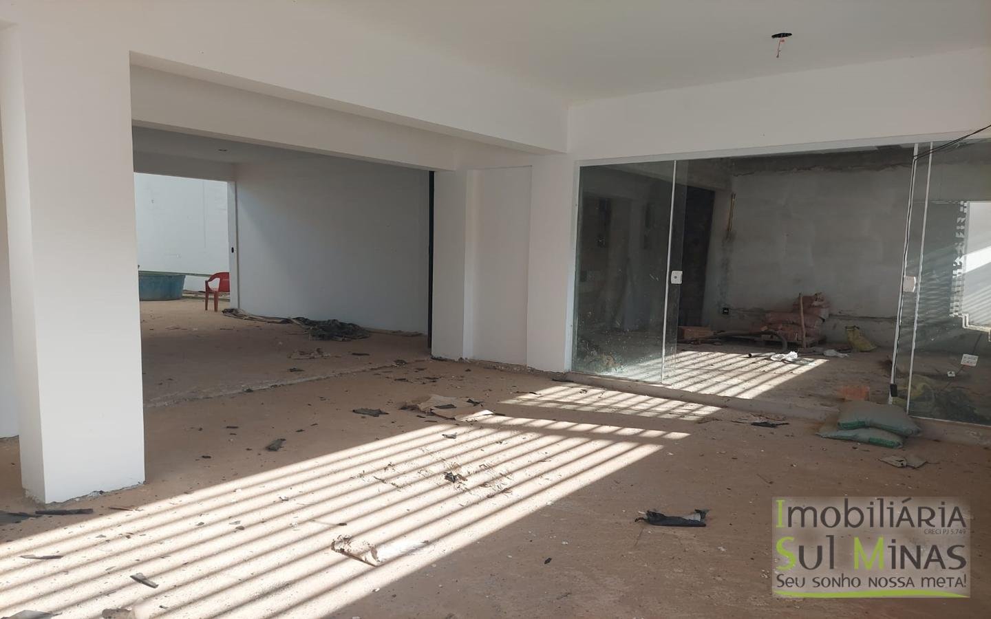 Galpão para Locação com 400 m² a 1km da Fernao Dias Cód. 1757 (9)