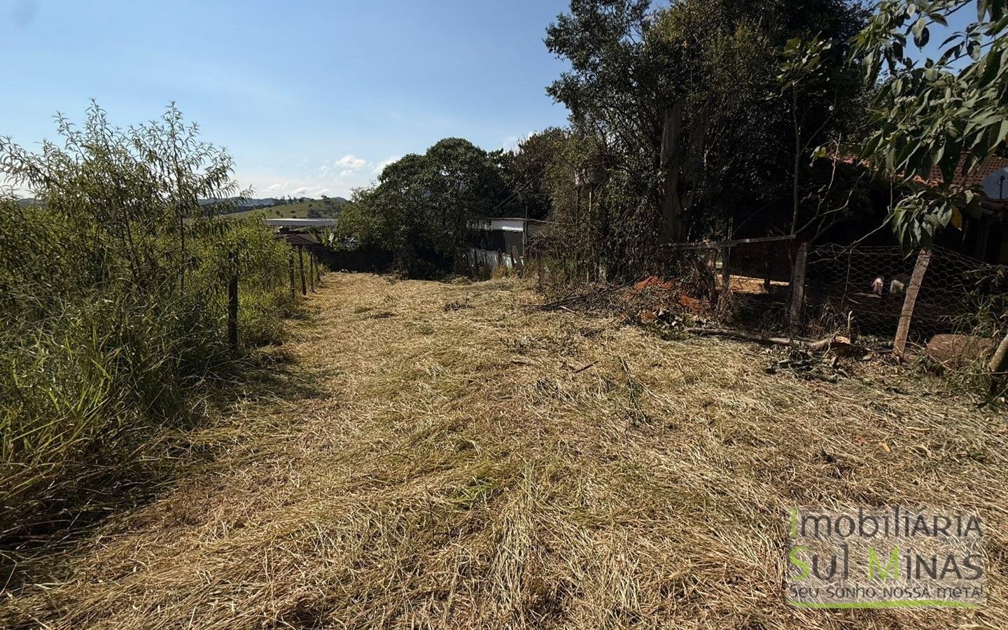 Lote Plano 273m2– Bairro Alto em CambuíMG (6)