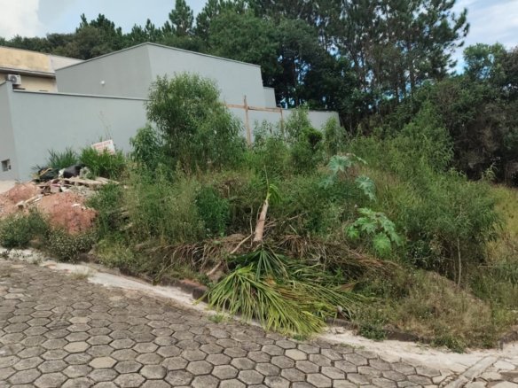 Lote de esquina com 162,5m ² a venda no Córrego do Bom Jesus cod2470 (4)
