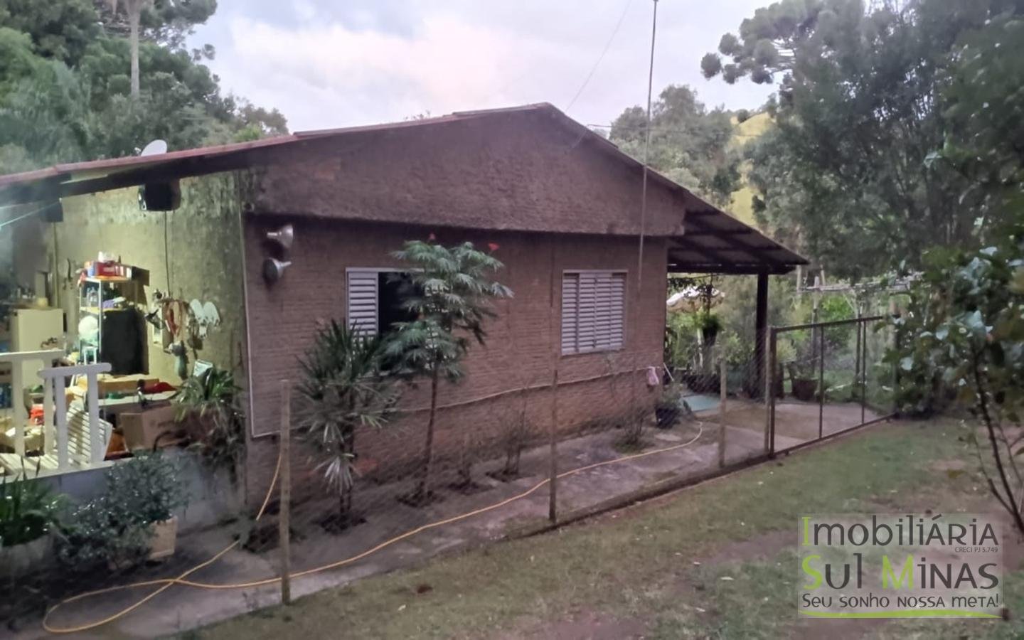 Sítio à Venda em Córrego do Bom Jesus MG Com Cachoeira na Divisa (27)