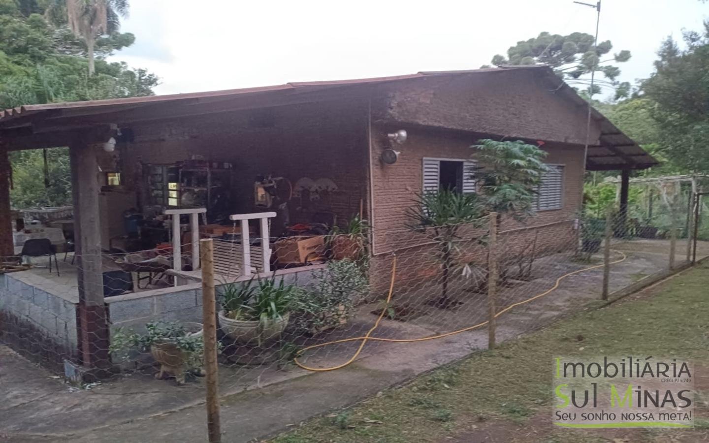 Sítio à Venda em Córrego do Bom Jesus MG Com Cachoeira na Divisa (29)