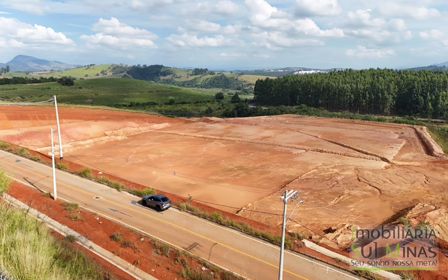 ÁREA INDUSTRIAL DE 46.566 m² À VENDA EM POUSO ALEGRE cod2483 (3)