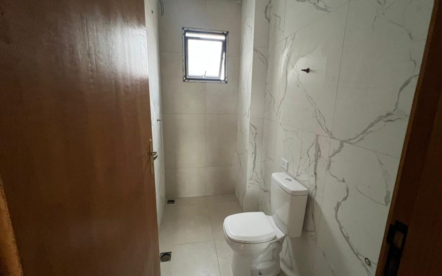Apartamento Espaçoso à Venda em CambuíMG – 87m² cod2492 (4) Apartamento Espaçoso à Venda em CambuíMG – 87m² cod2492 (4)