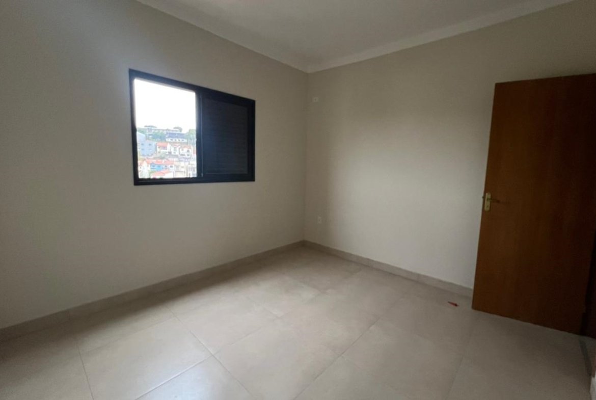 Apartamento Espaçoso à Venda em CambuíMG – 87m² cod2492 (5)