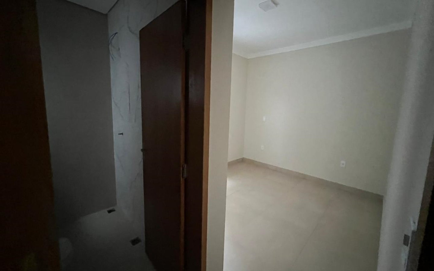 Apartamento à Venda em CambuíMG 2 Quartos 60,21m² cod2495 (9) Apartamento à Venda em CambuíMG 2 Quartos 60,21m² cod2495 (9)