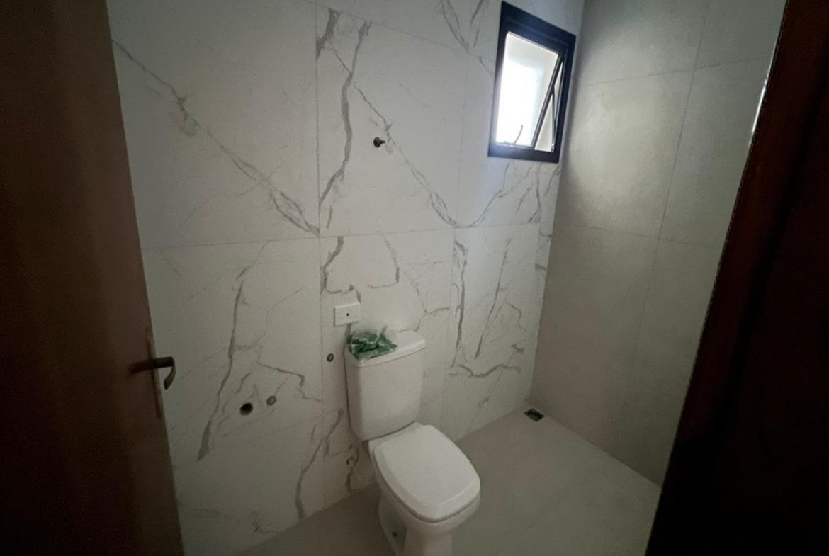 Apartamento à Venda em CambuíMG 2 Quartos 64m² cod2496 (1)