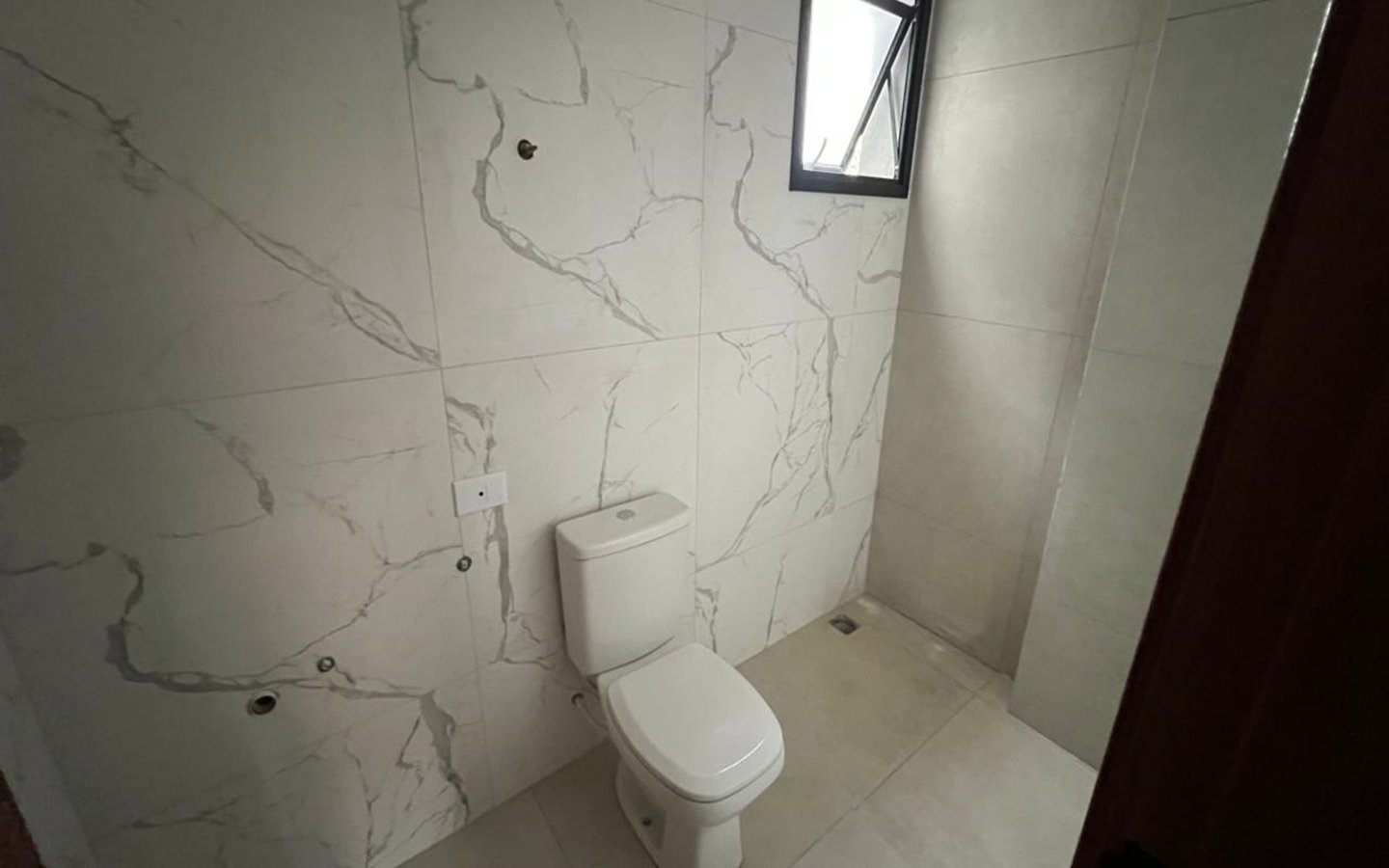 Apartamento à Venda em CambuíMG 2 Quartos 64m² cod2496 (2) Apartamento à Venda em CambuíMG 2 Quartos 64m² cod2496 (2)