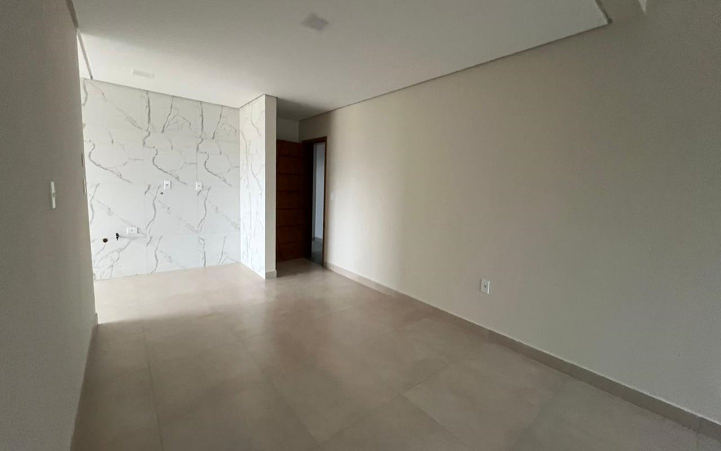 Apartamento à Venda em CambuíMG 3 Quartos 87m² 2 Vagas cod2494 (4)