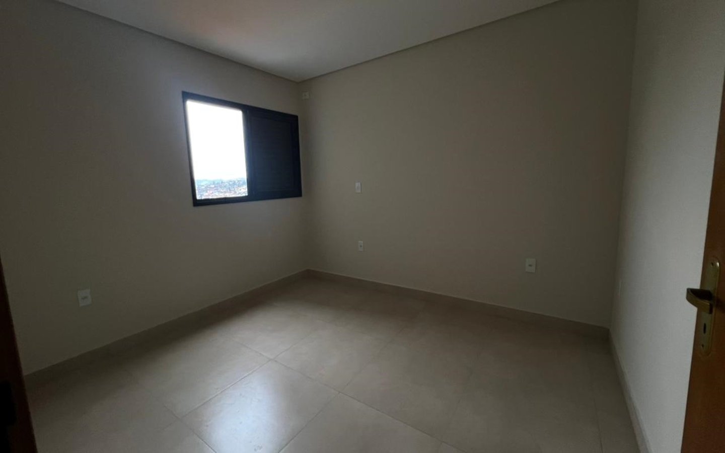 Apartamento à Venda em CambuíMG 3 Quartos 87m² 2 Vagas cod2494 (8)