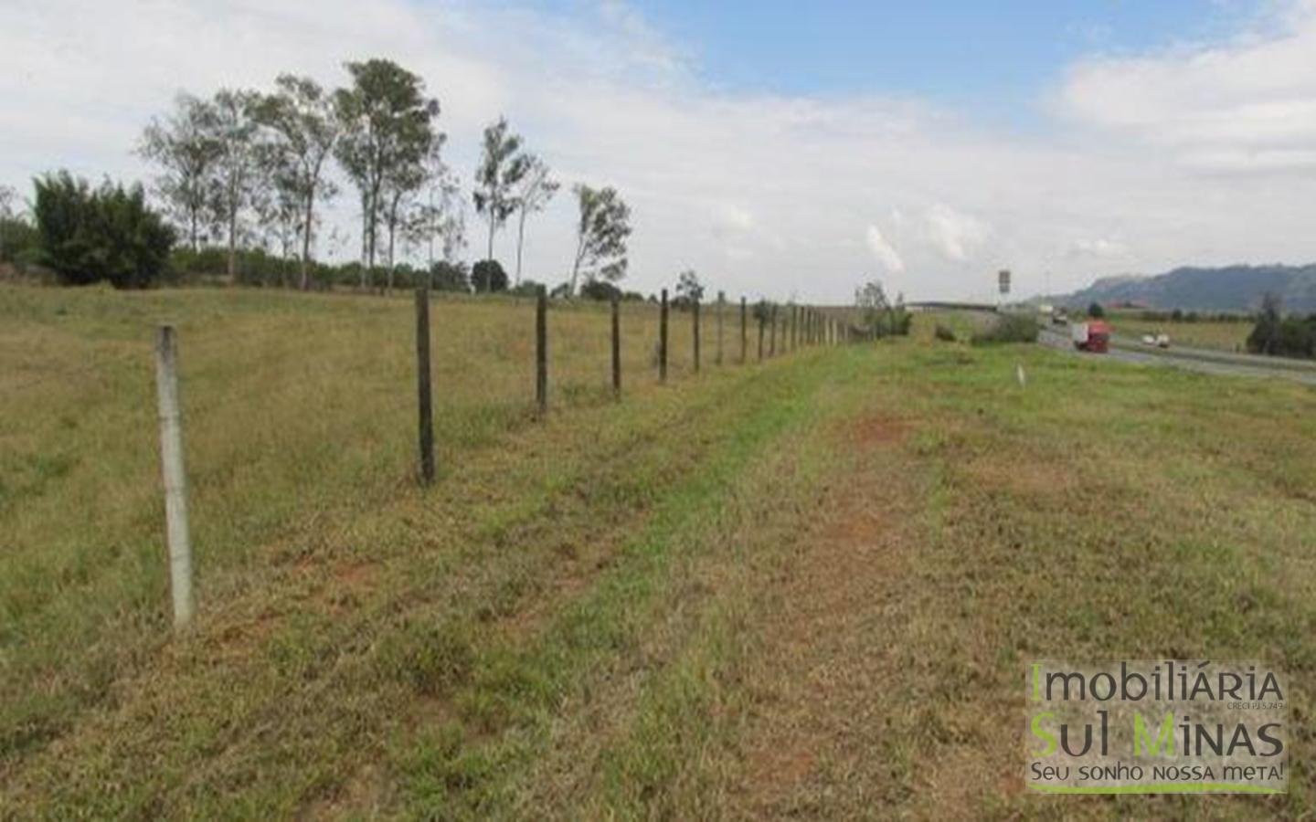 Área Industrial Próximo de Pouso Alegre na Fernão Dias Cod 390 (3)