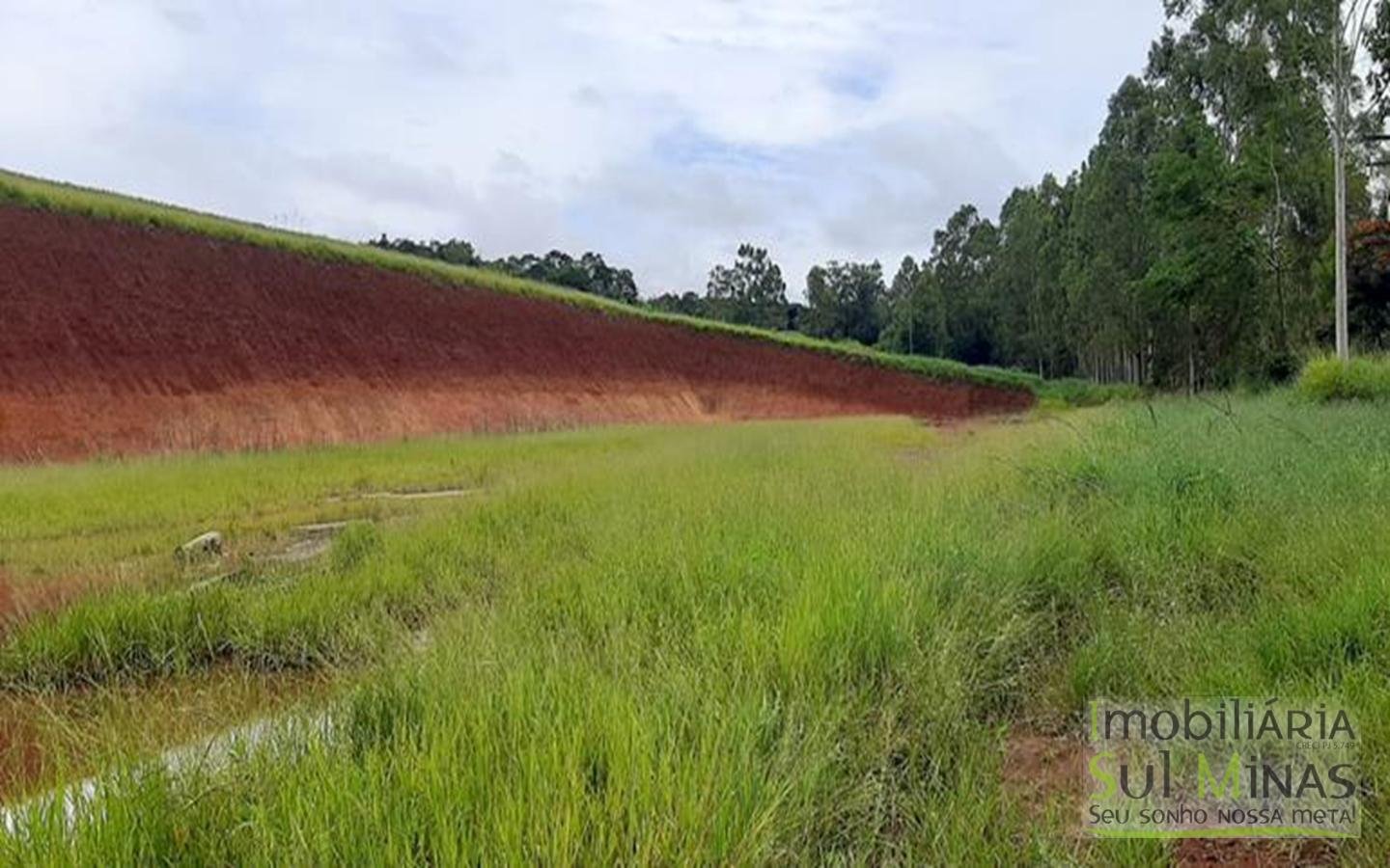 Área Industrial de 12.000 m² à Venda em Estiva MG Cód. 1413 (3)