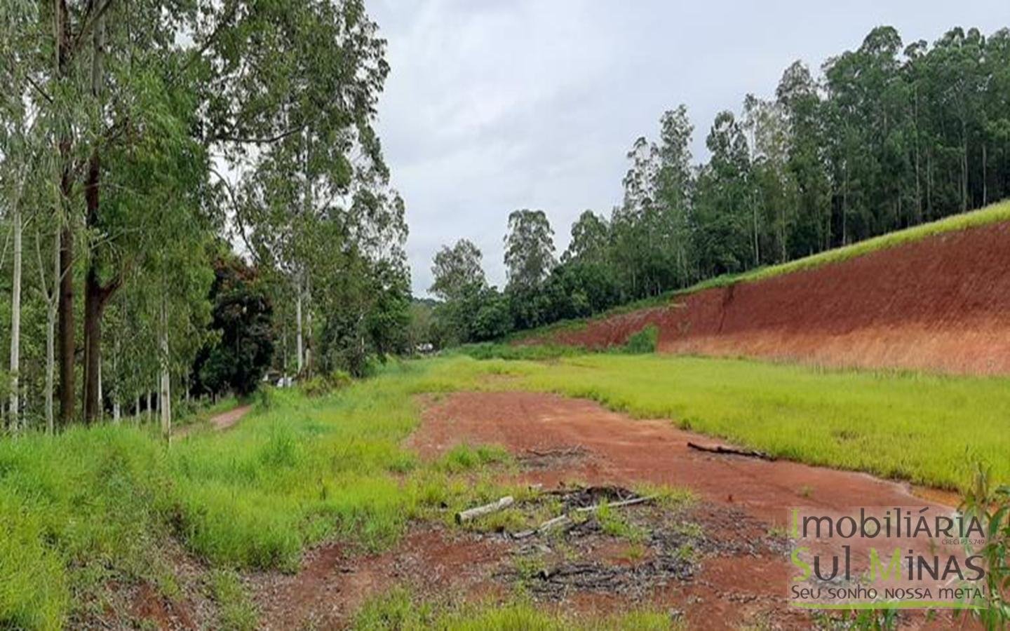 Área Industrial de 12.000 m² à Venda em Estiva MG Cód. 1413 (7)