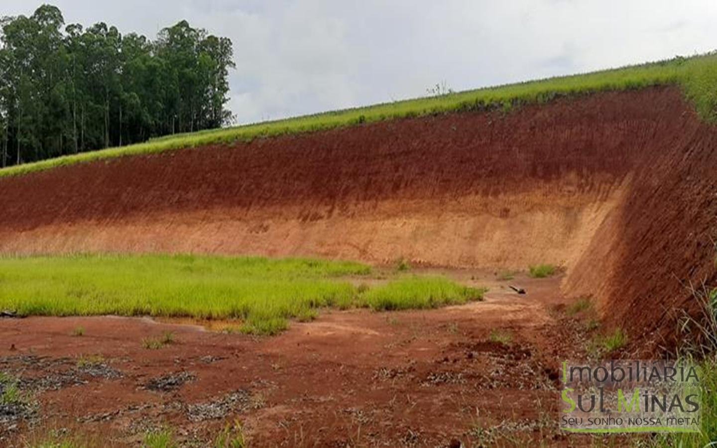 Área Industrial de 12.000 m² à Venda em Estiva MG Cód. 1413 (9)