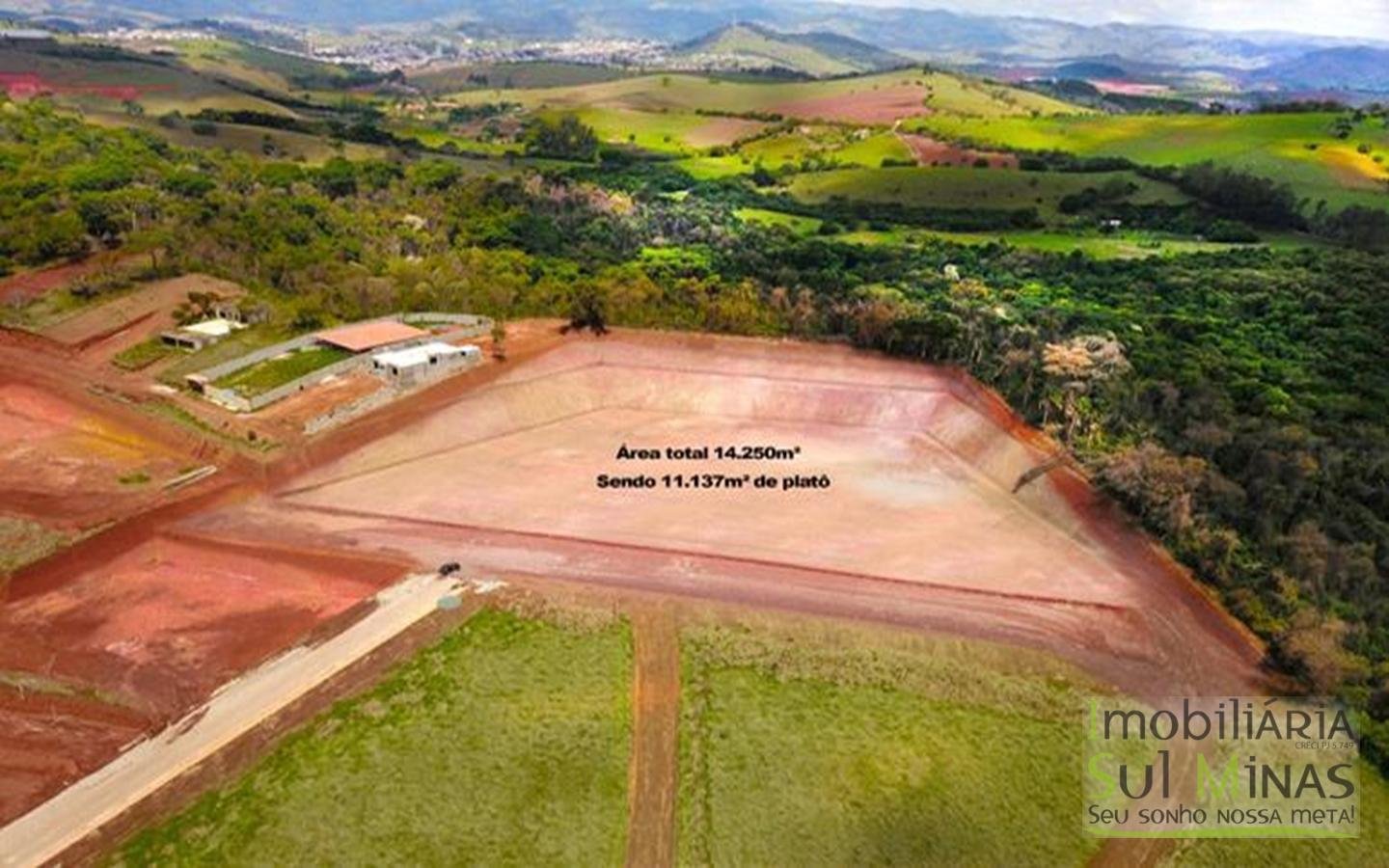 Área industrial a venda em Cambuí MG de 14.250 m² Cod. 1381