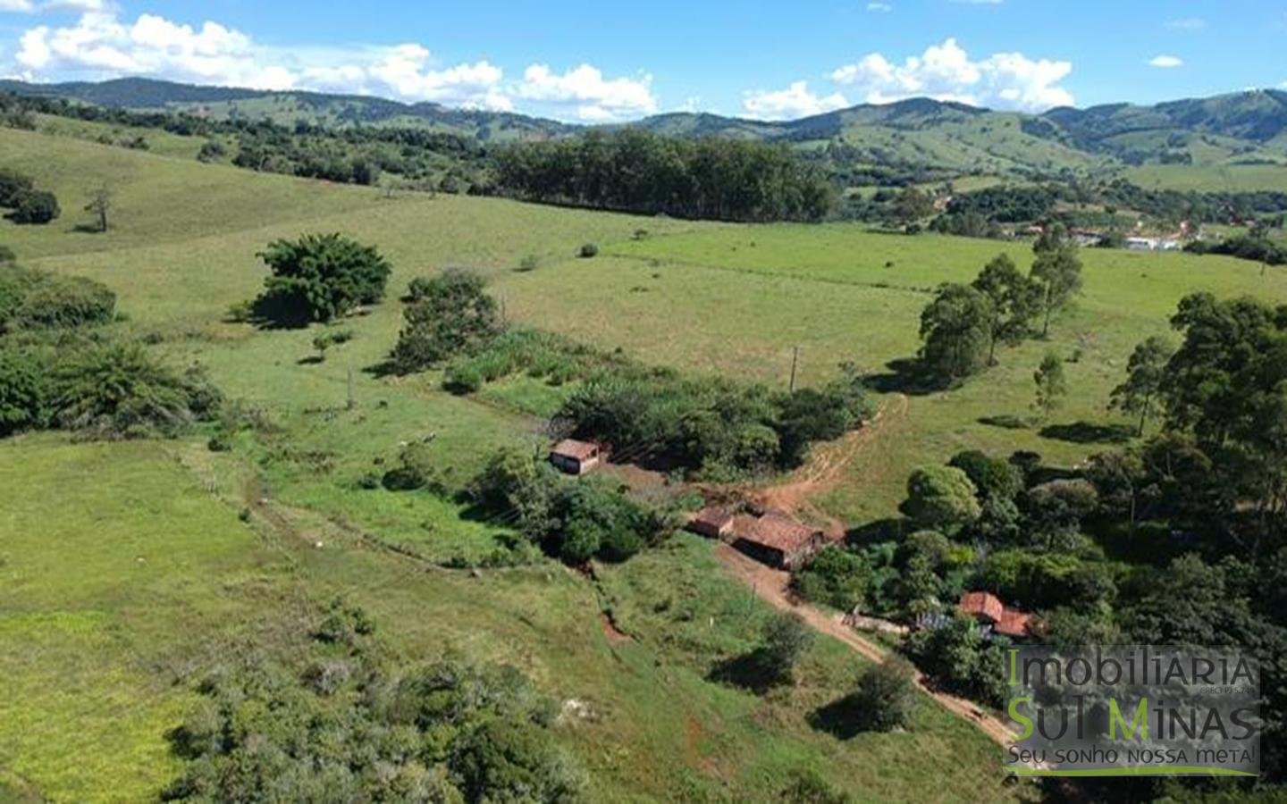 Área o industrial em Cambuí MG  no Sul de Minas com Ótima Topografia Cód. 1651 (7)