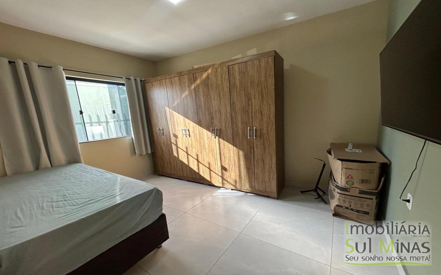 Casa Aconchegante com 3 Quartos em Ótima Localização À Venda em Cambuí MGcod2491 (1)